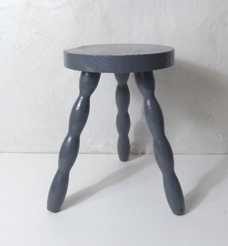 Ancien tabouret tripode - ancien, en