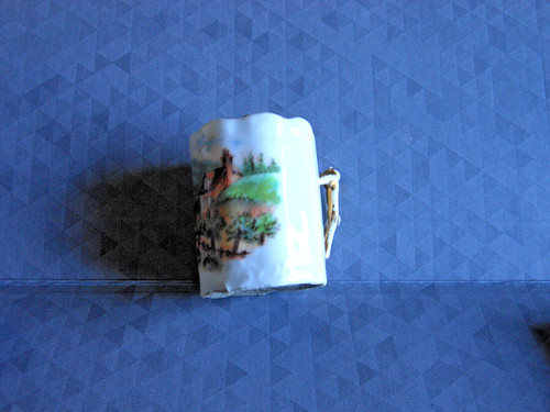 Ancienne mini petite tasse - , de