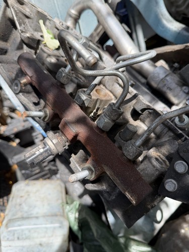 Rampe injection renault - injection, clio
