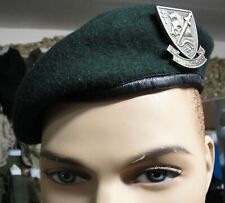 Béret vert t. 56 des