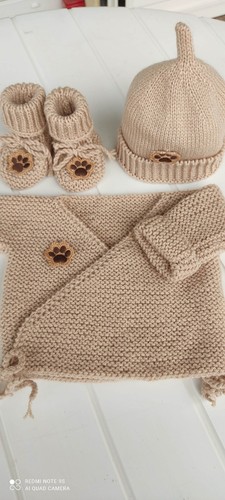Brassière bébé chaussons - brassière,