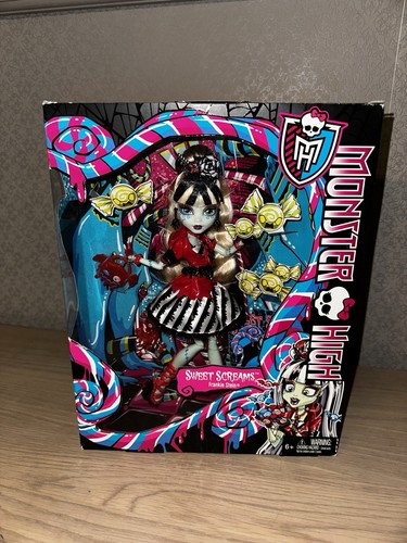 Poupée monster high - poupée,
