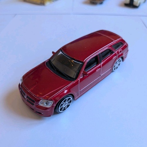 Maisto dodge magnum - dodge,