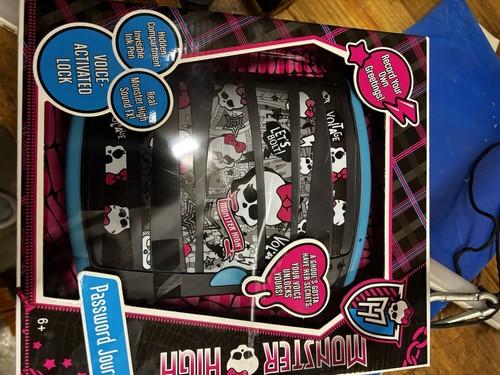 Monster high voice - high,