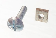 500 X Toiture Boulons & 