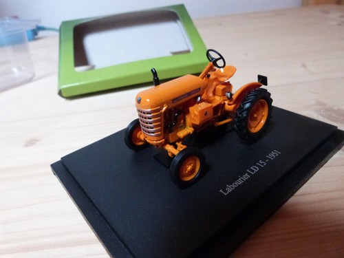 Labourier miniature - , 1/43