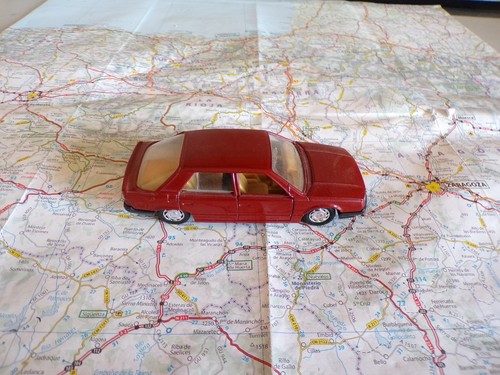Renault bordeaux ancienne - 25,