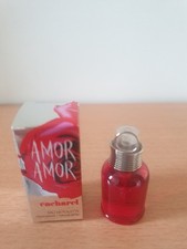Miniature de parfum amor amor de Cacharel