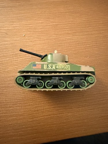 Matchbox sherman tank 101 - matchbox, k-101