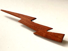 Broche Eclair en Bois 10,4cm état impeccable !