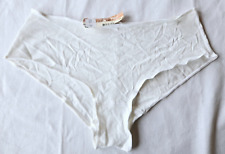 Culotte blanche taille 4 marque Barbara Paris n°09641 neuve (or5)