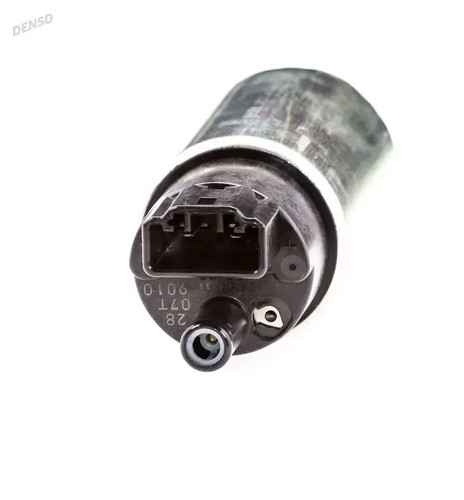 Pompe carburant dans le - pompe,