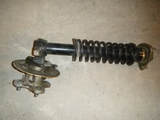 moyeu et fusée avant gauche  quad beyond 260 ou quad fuxin 260