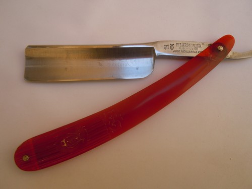 Filarmonica sub cero - 14, rasoir