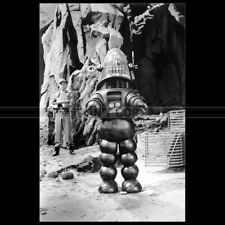Photo F.000454 'ROBBY' THE ROBOT (FORBIDDEN PLANET) 1956