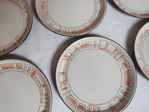 Assiettes plates faïence - 6,