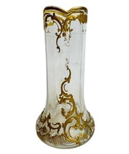 Vase à décor des fleurs et arabesques attribué à Baccarat