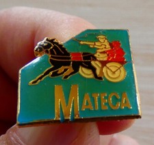 PIN'S MATECA CHEVAL CHARETTE