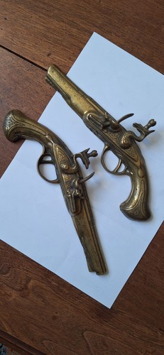 Paire pistolets décoratifs - paire,