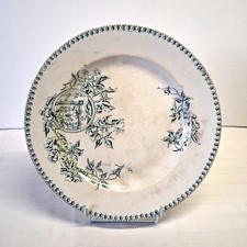 Plat à tarte ancien en terre de fer de chez Lebacqz et Bouchart en bon état.