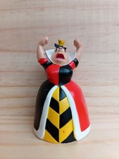 FIGURINE PVC LA REINE DANS ALICE AU PAYS DES MERVEILLES DISNEY 9 CM