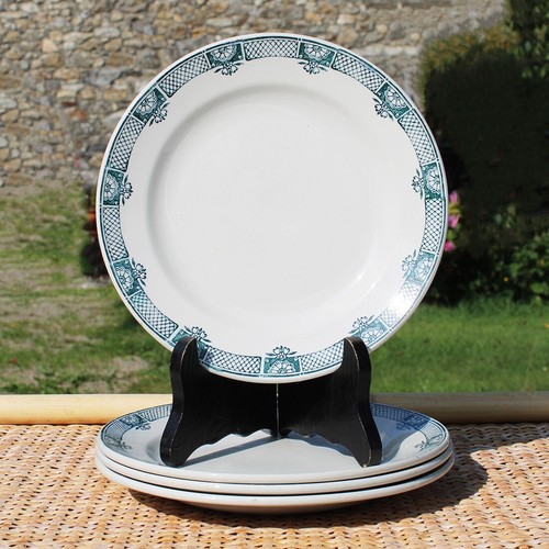 Ensemble assiettes à - ensemble, de