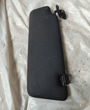 8P08575525B9 Pare-soleil pour