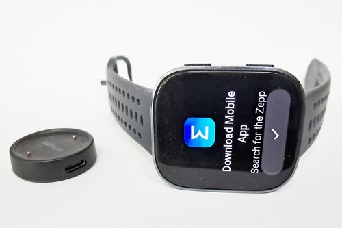 Amazfit bip smartwatch - amazfit,