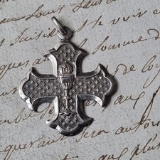 Pendentif Médaille Croix