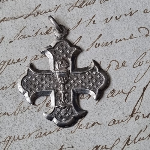 Pendentif médaille croix - médaille,