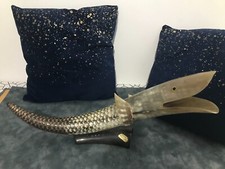 Très grande sculpture