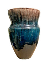 VASE  céramique signé