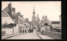 CPA Bonneval, Rue de Chateaudun et Eglise Notre-Dame 