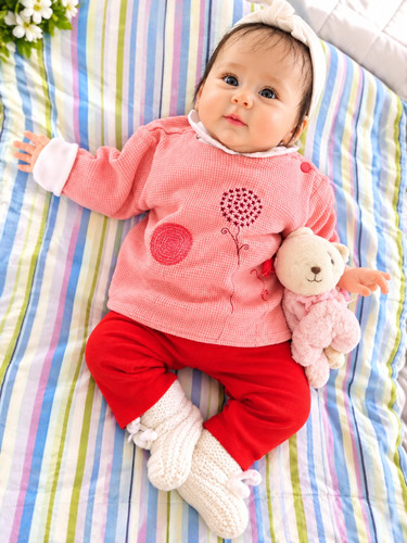 Souriante bébé reborn nina - bébé,