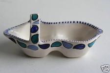 SERVITEUR A CONDIMENTS POUR LA TABLE DE LA CUISINE