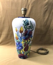 vase monté en lampe en émaux