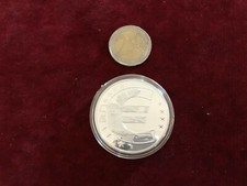 médaille piece N 122 récente 