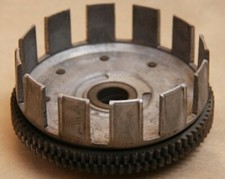 CLOCHE D'EMBRAYAGE OUTER CLUTCH 22100286060 HONDA CB250K2 1970