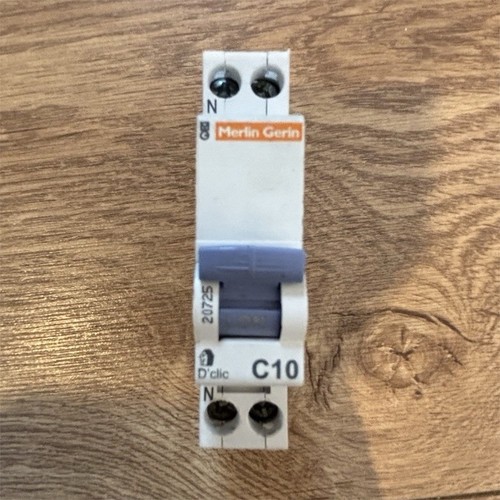 Merlin gerin clic - gerin, d'clic