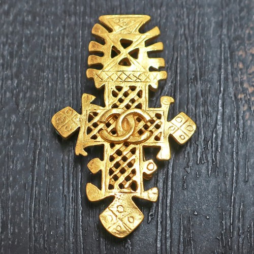 Broche vintage chanel - broche,