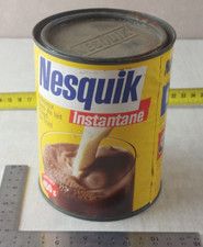 Ancienne boîte publicitaire