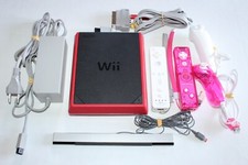 Console Nintendo Wii Mini (PAL) + 2 manettes & câblage officiel .