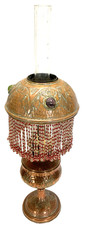 Jolie petite LAMPE A PETROLE