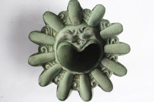 Cendrier bronze patine - , verte