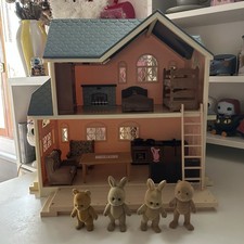 Maison la poste les petits