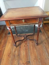 table de toilette ancienne