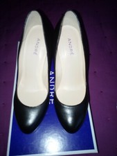 Escarpins en cuir noir