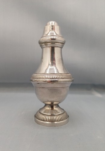 Salière métal argenté - en,