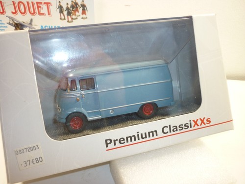Premium classixxs - ,
