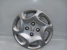 ENJOLIVEUR DE ROUE Peugeot 306